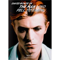 David Bowie in The Man Who Fell To Hearth