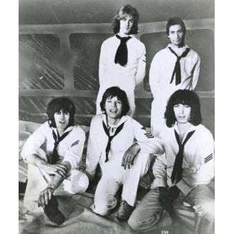 IT’S ONLY ROCK’N’ROLL (The Rolling Stones, 1974)