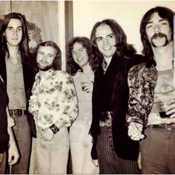 DANCING WITH THE MOONLIT KNIGHT (Genesis, 1973)